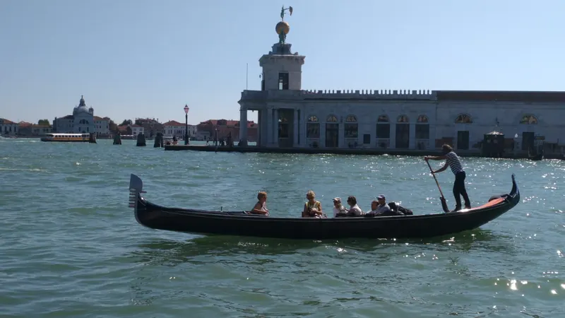 Gondola near the Punta della Dogana