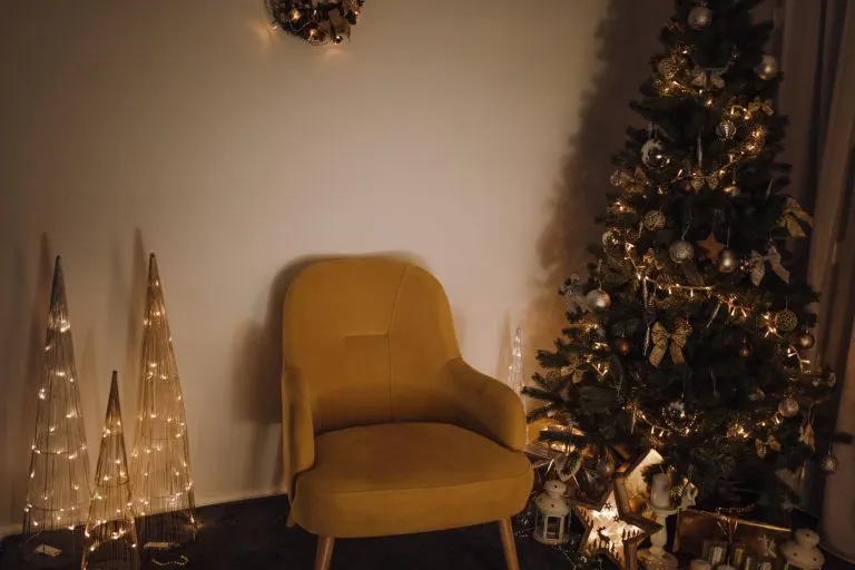 Cosy living room decorated for the holidays